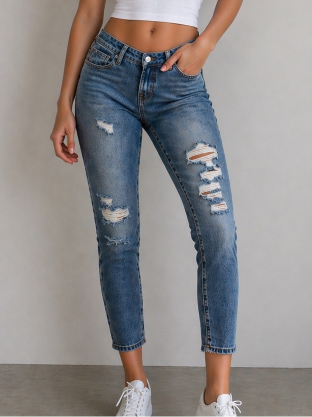 Lucky Brand Distressed Ankle Crop Regular Rise Jeans